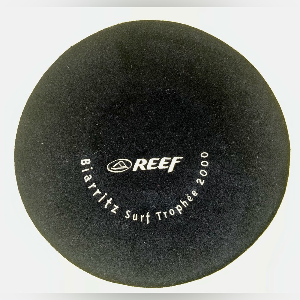 Vintage 2000 REEF Biarritz Surf Trophe’e Trophy Beret - Elosegui Basque beret